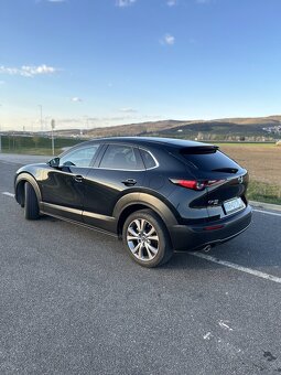Mazda CX-30 2.0 Benzín 1. Majiteľ 4x4. záruka 12/2028. - 4
