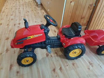 Detský traktor z vlečkou - 4