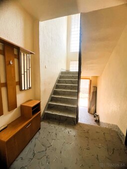 Poschodový rodinný dom s garážou, obec Kalná nad hronom - 4