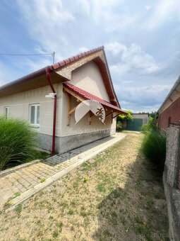 ZNÍŽENÁ CENA Pekný rodinný dom len pár krokov od štrkovo- - 4