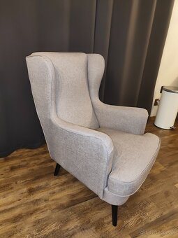 Nové Kreslo - ušiak - 4