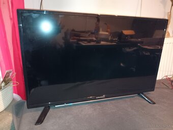 Smart TV Grundig 32" - 4