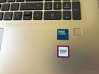 Notebook HP 17-cn4007nc (9W4H5EA#BCM) strieborný - 4