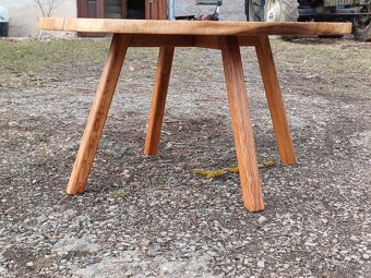 Epoxidový konferenčný stolík - 4