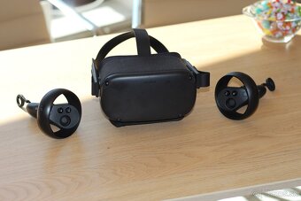 Oculus Quest 64 GB - 4