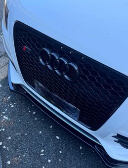AUDI Čierne lesklé znaky - 4