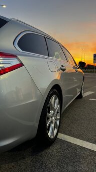 Peugeot 508 SW 2.0 HDi 120kW 2011 - 4