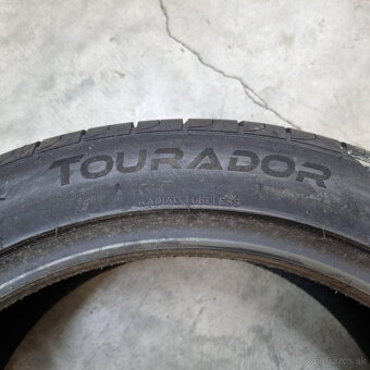 Letné pneumatiky 245/40 R17 TOURADOR DOT0120 - 4