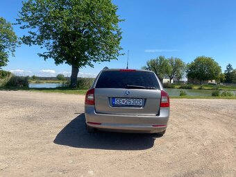 Octavia 2 facelift 1,6tdi 77kw r.v.2010 - 4