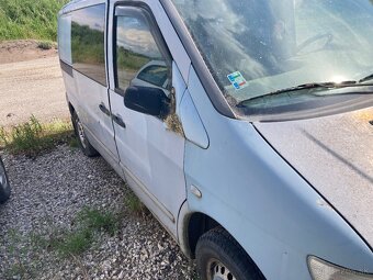 Mercedes Vito - 4