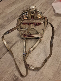 Guess mini ruksak - 4