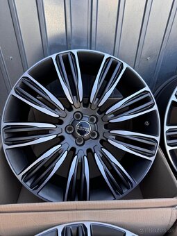 ORIG.RANGE ROVER VELAR DYNAMIC R22 Facelift NOVE - 4