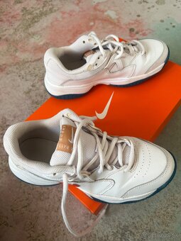 Nike tenisky číslo 36 - 4