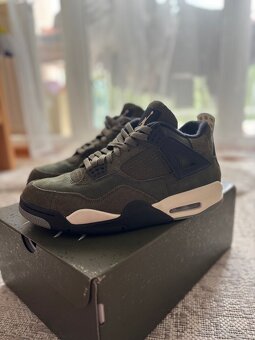 Nike Air Jordan 4 Retro - Olive - 4