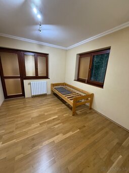 Prenajmem rodinný dom Vrutky - 4