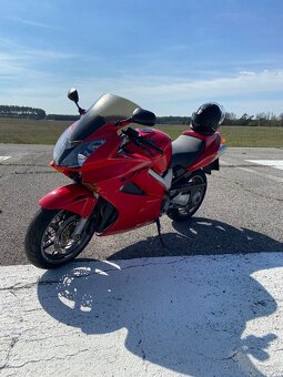 Honda vfr - 4