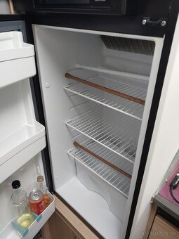 Preám chladničku Thethford - 4