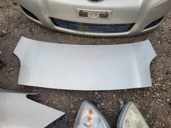 TOYOTA YARIS PREDOK - 4