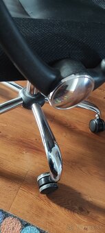 Kancelárska stolička/stolička k počítaču - 4