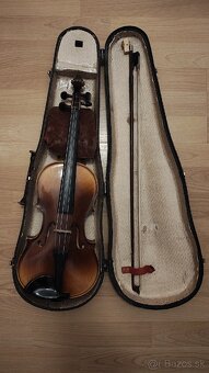 1/2 husle Cremona Luby
- 4