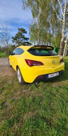 Opel Astra GTC J - 4
