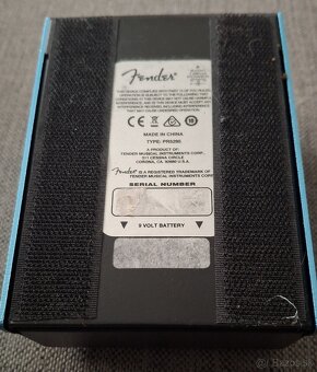 Predám Fender Mirror Image Delay - 4