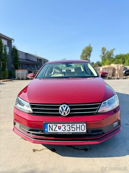Volkswagen Jetta 2.0 TDI 2017 - 4