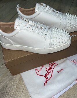 Christian Louboutin - 4