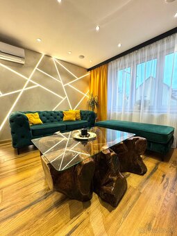 Chesterfield gauč - 4