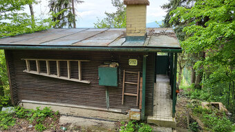 Záhrada s chatkou v Dúbravke Plocha 423 m² - 4