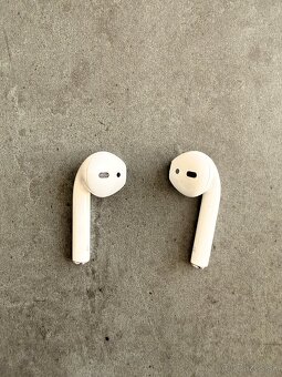 Predám Airpods 2 - 4
