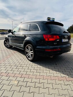 Audi Q7 - 4