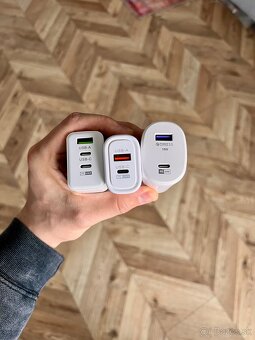 20W adaptér / nabíjačka na mobil - 4