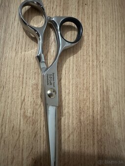 Barberské ľavácke nožnice Olivia Garden 5.0 - 4