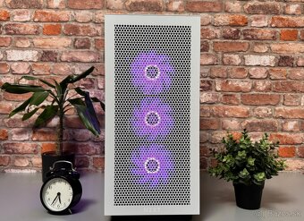 i9 13900KF\32GB\RX 7800XT\SSD\1000W Zdroj - 4