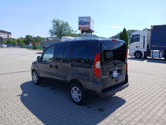 Fiat Doblo 1.9jtd 88kw Dynamic model 2008 - 4