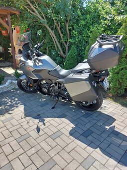 Honda NT 1100 - 4