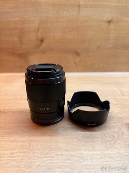 Sony 35mm f1.8 a Sony 85mm f1.8 - 4