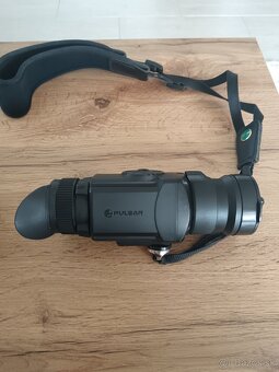 Predám termovíziu pulsar core fxq50 bw - 4