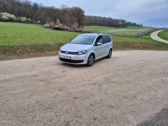 Volkswagen Touran 1.4 - 4
