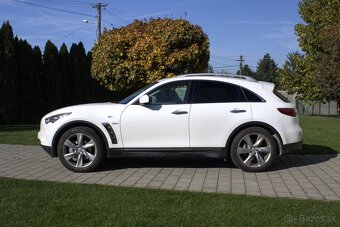 Infiniti QX70 3.0D Premium 175kw AT7 TOP stav - 4