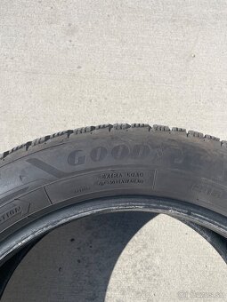 Pneumatika GOOD YEAR 215/55 R17 zimná - 4