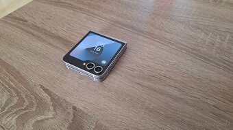 Samsung Galaxi Z Flip 6 512gb - 4