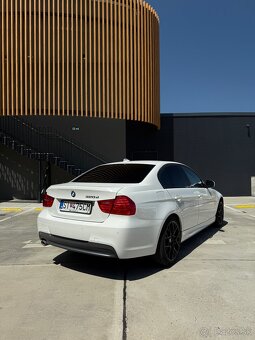 BMW 320xd E90 LCI – M-Paket – xDrive – TOP výbava - 4