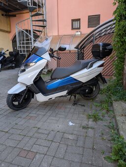 Keeway Silverblade 125 EFI 125cc - 4