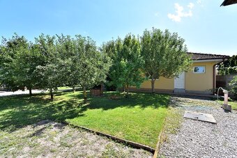 Priestranný 3 izbový dom s dvojgarážou, Kráľovičove Kračany - 4