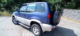 Nissan Terrano II, 2,7TD 92kW 4x4 M5 - 4