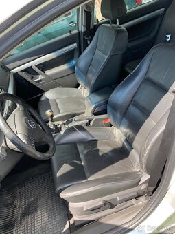 Rozpredam opel vectra c 2.2 92kw - 4