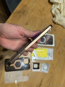 iPhone 16 pro max 512gb ( púštny titán) - 4