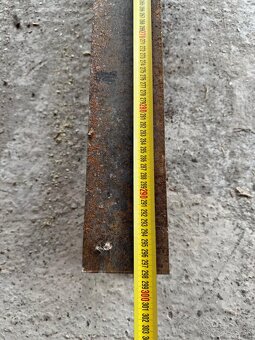 Oceľový profil - 4